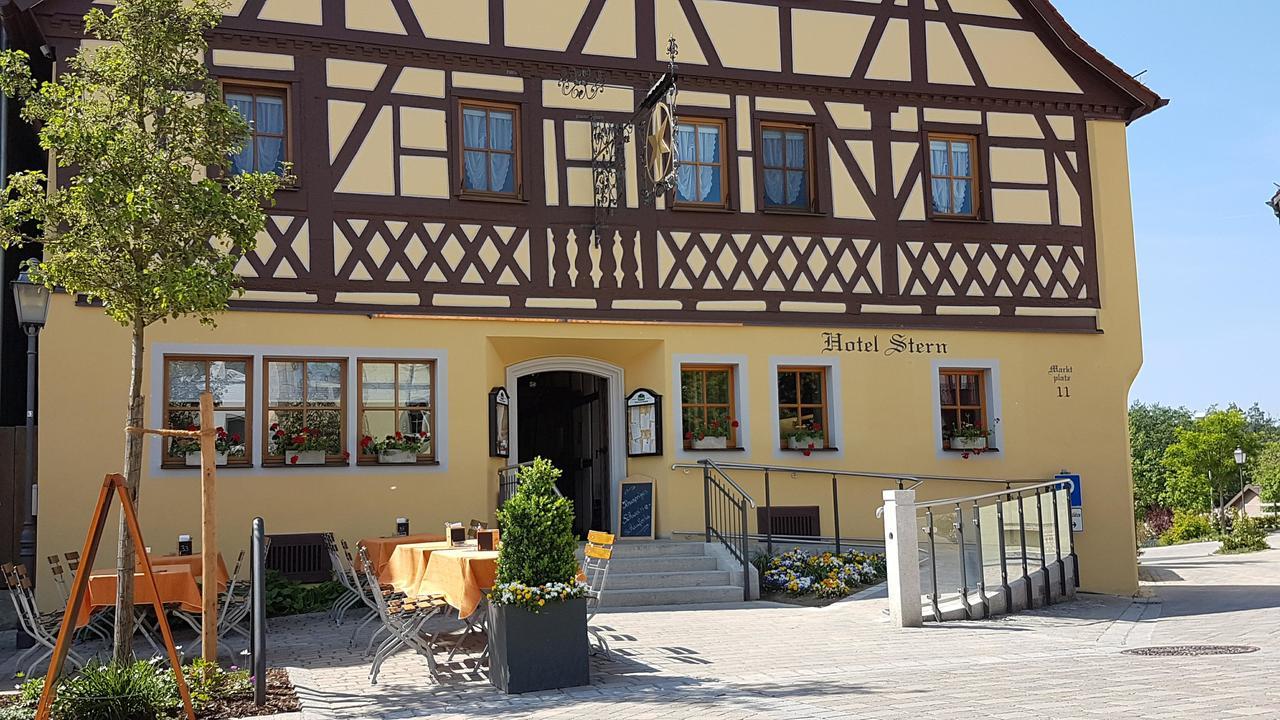 Hotel-Restaurant Stern Geiselwind Bagian luar foto